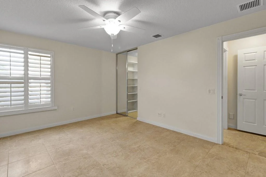 Photo of 4953 Corsica Square