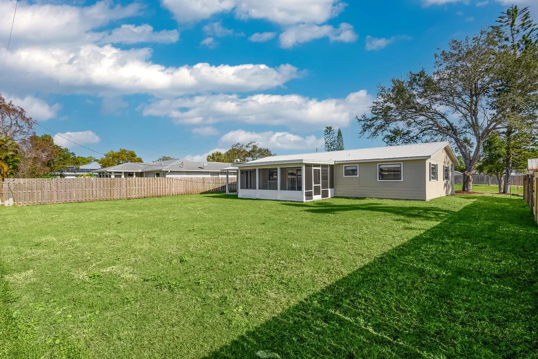 Photo of 262 Dock Avenue