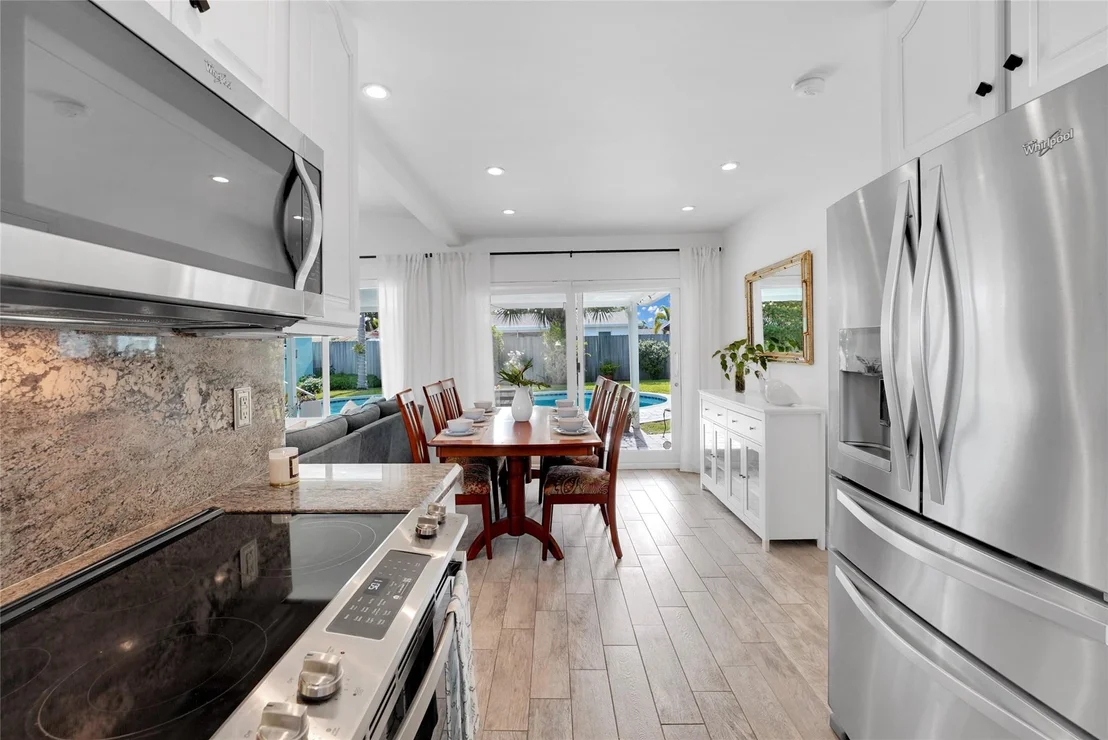 Photo of 17 SE 9th Avenue