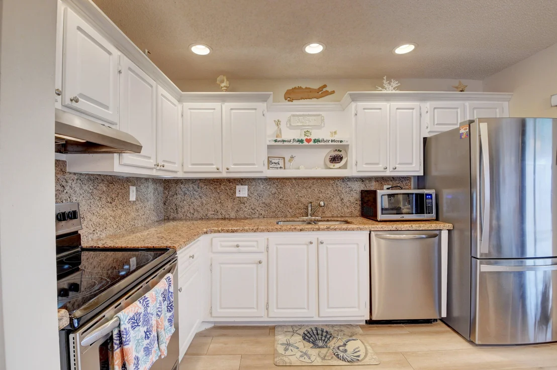 Photo of 5102 Mirror Lakes Boulevard