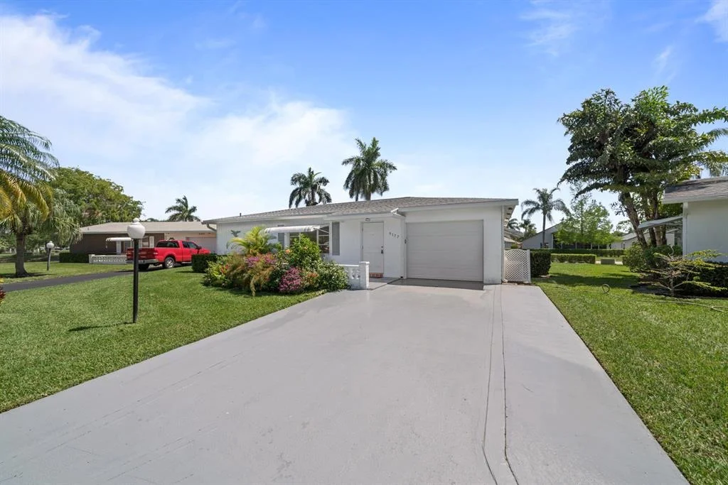 Photo of 5177 Michael Drive