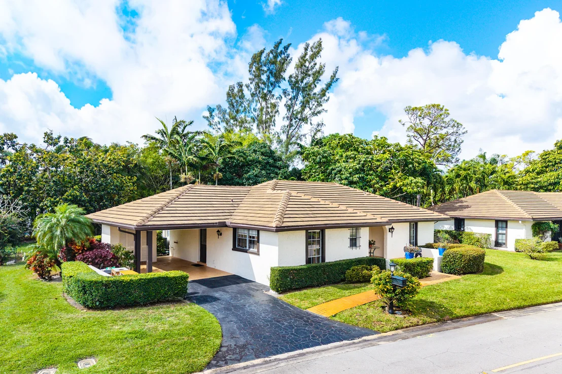 Photo of 446 Pine Villa Drive