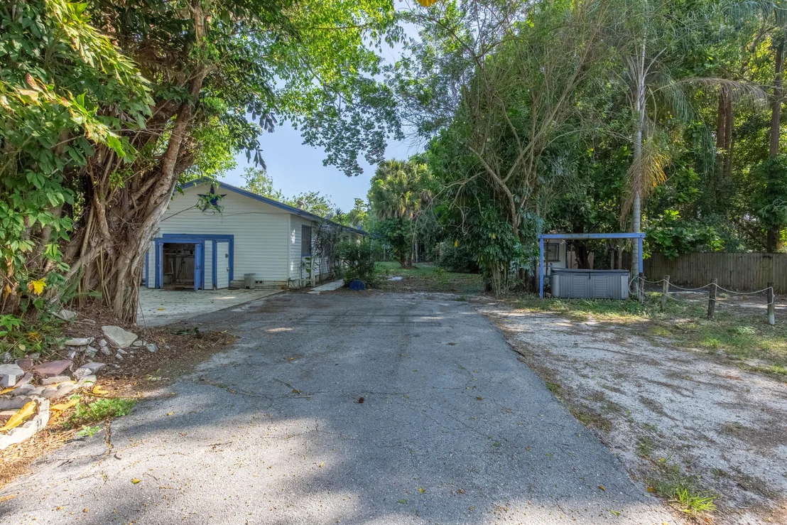 Photo of 748 Rambling Drive Circle