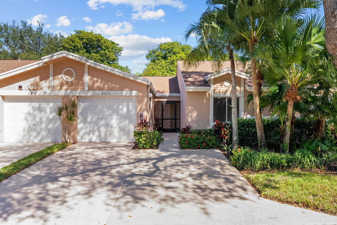 Photo of 8273 Springtree Road