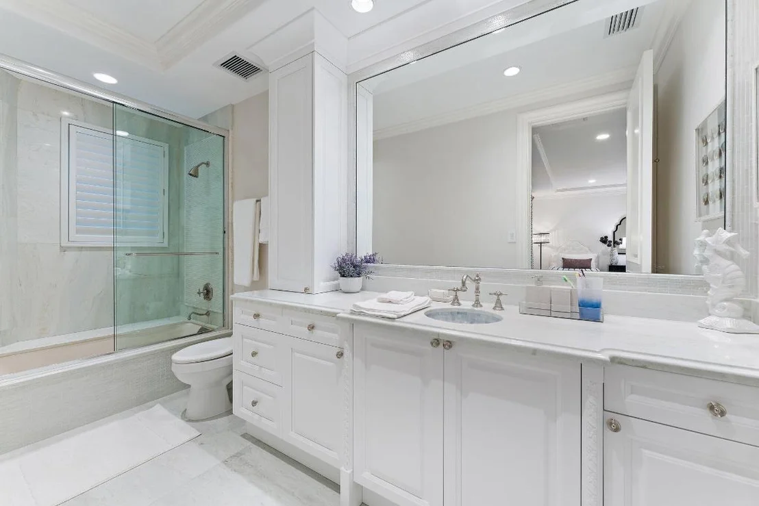 Photo of 372 Regatta Drive
