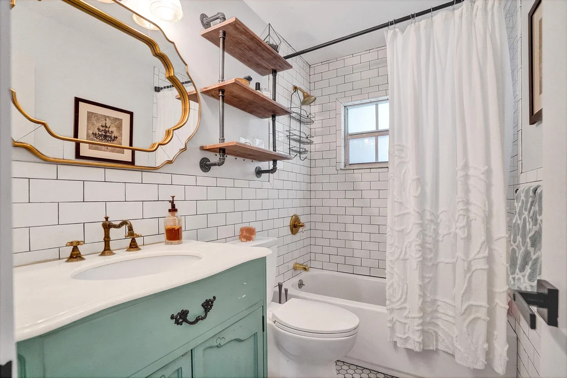 Photo of 357 NW 23rd Street