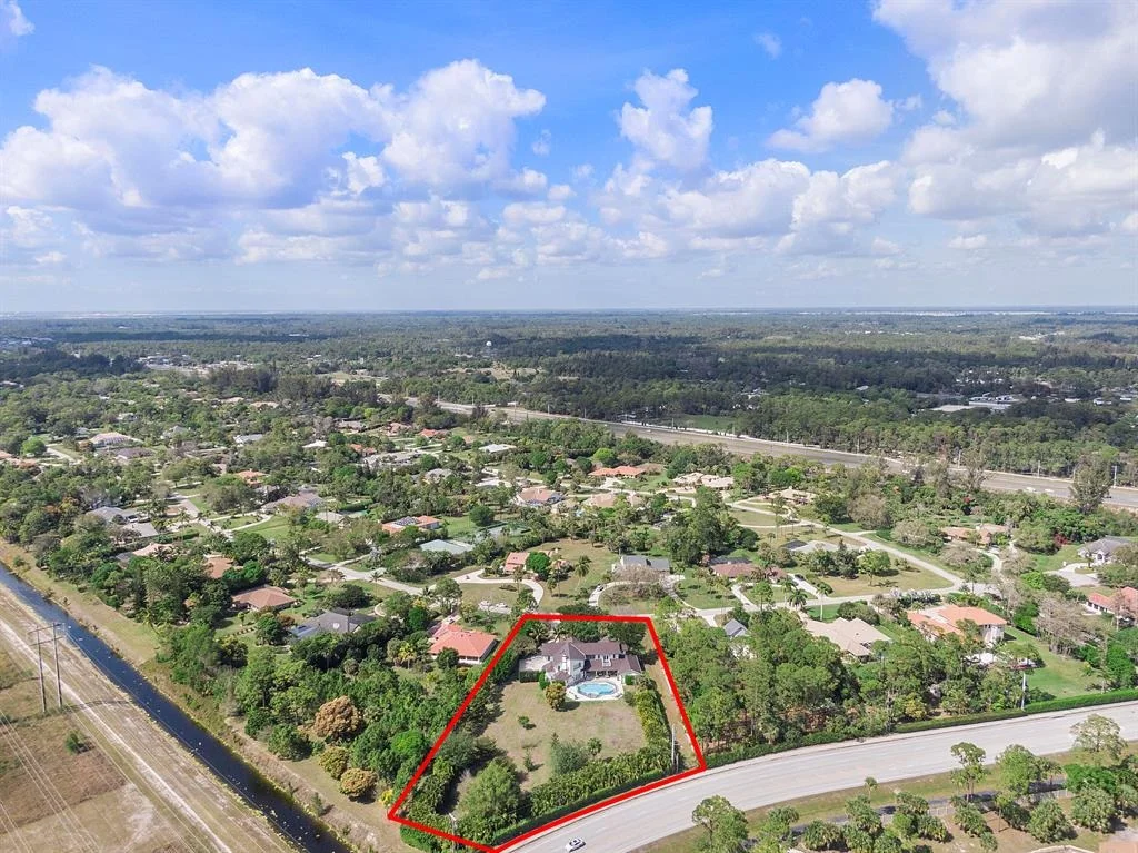 Photo of 13638 Greentree Trail