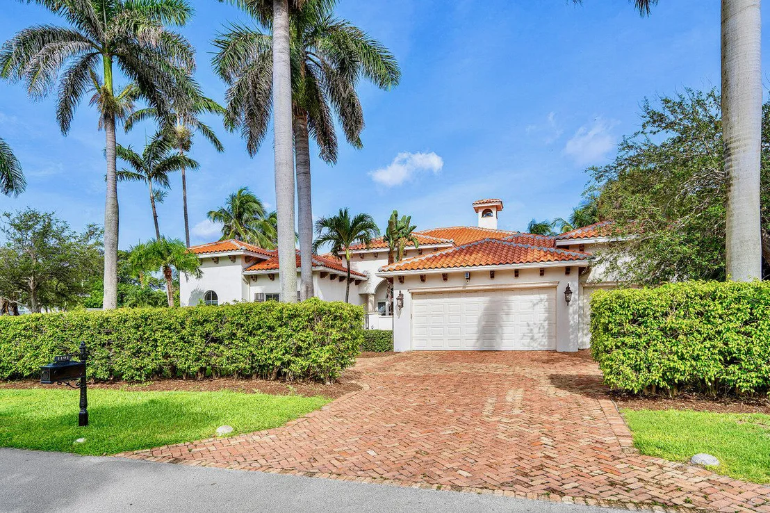 Photo of 1191 Banyan Road