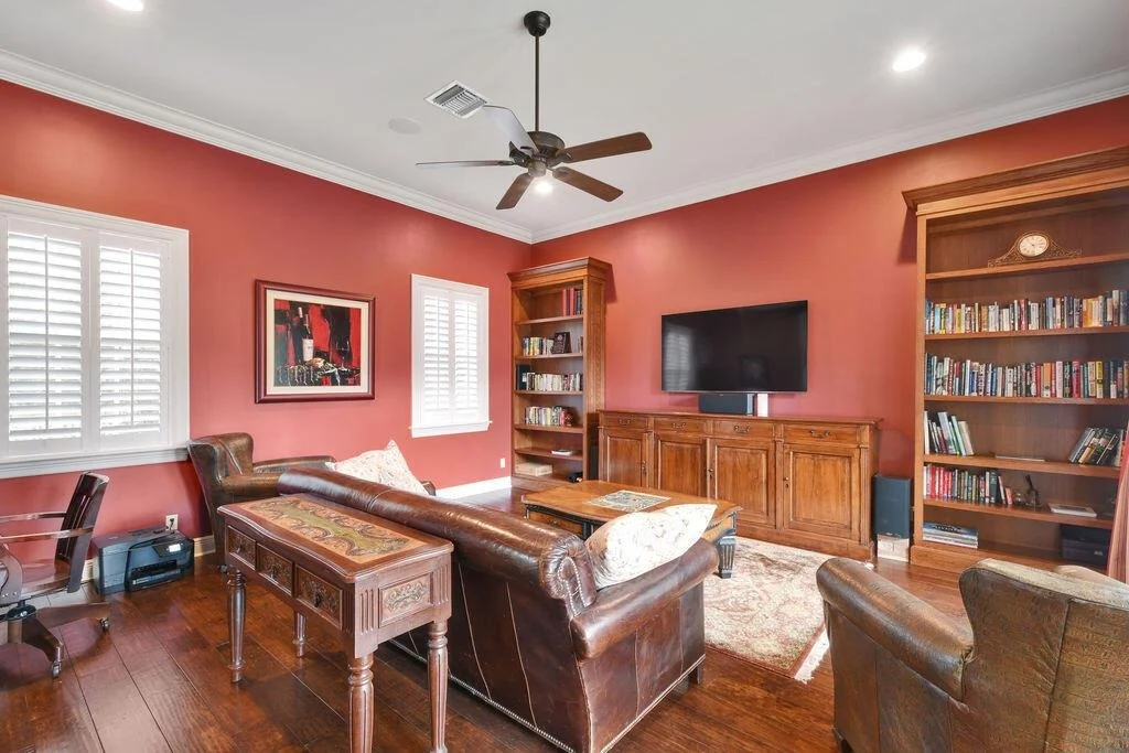 Photo of 3338 Greenway Drive