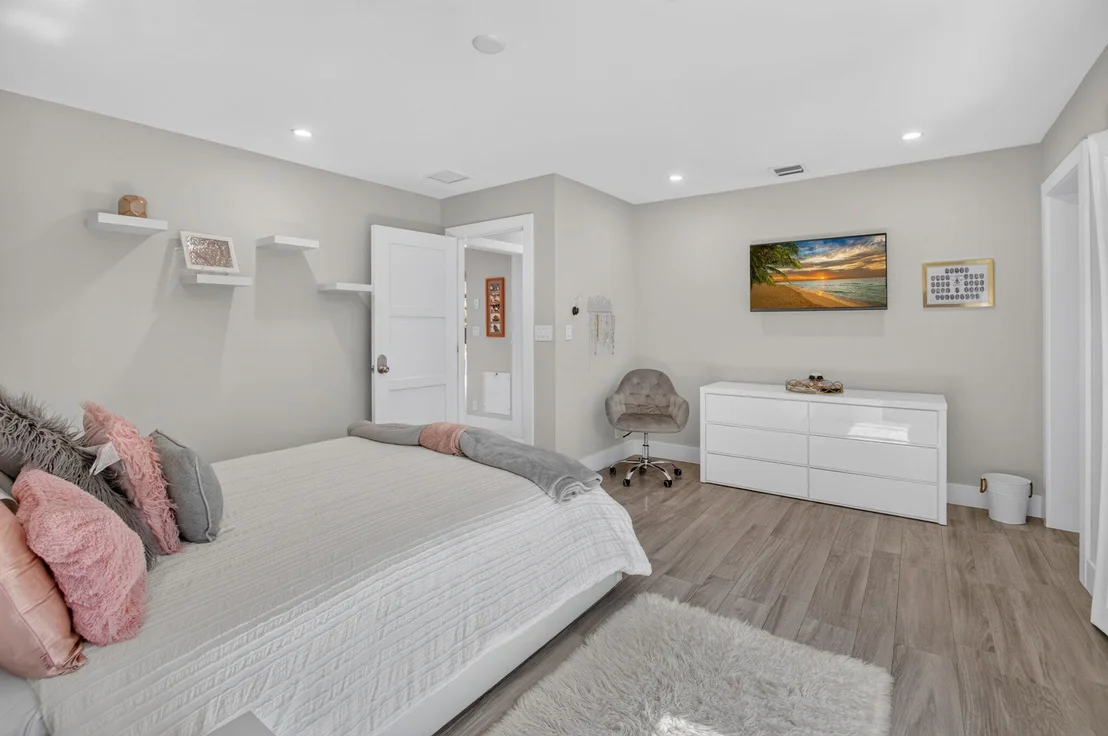 Photo of 3245 St James Drive