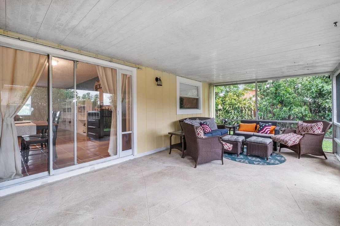 Photo of 9220 Lantern Drive