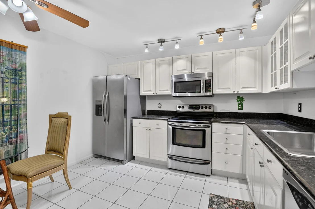 Photo of Unit D at 9364 Sable Ridge Circle