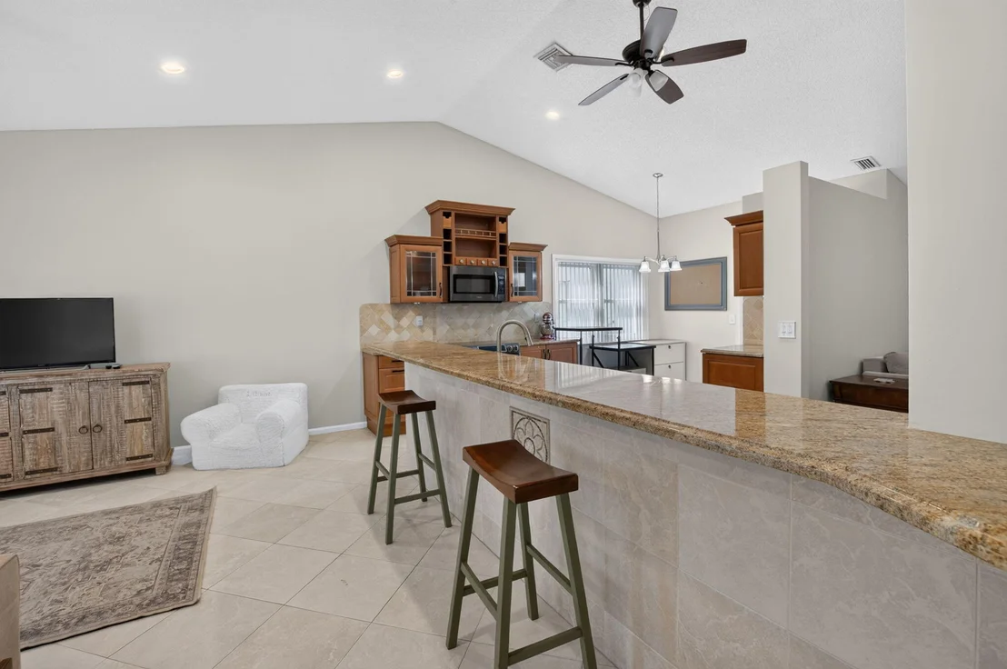 Photo of 5756 Descartes Circle