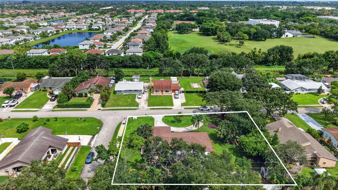 Photo of 4746 Canal Drive