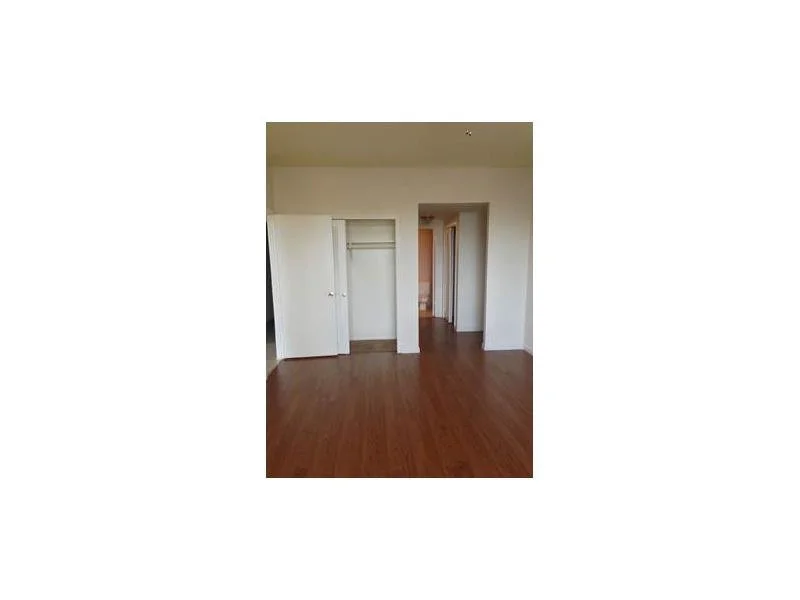 Photo of Unit 100B at 4400 Hillcrest Drive