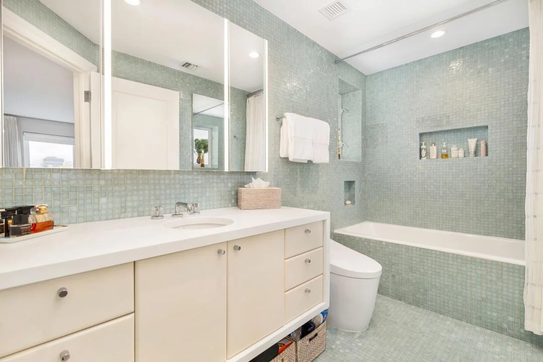 Photo of Unit 320B at 44 Cocoanut Row