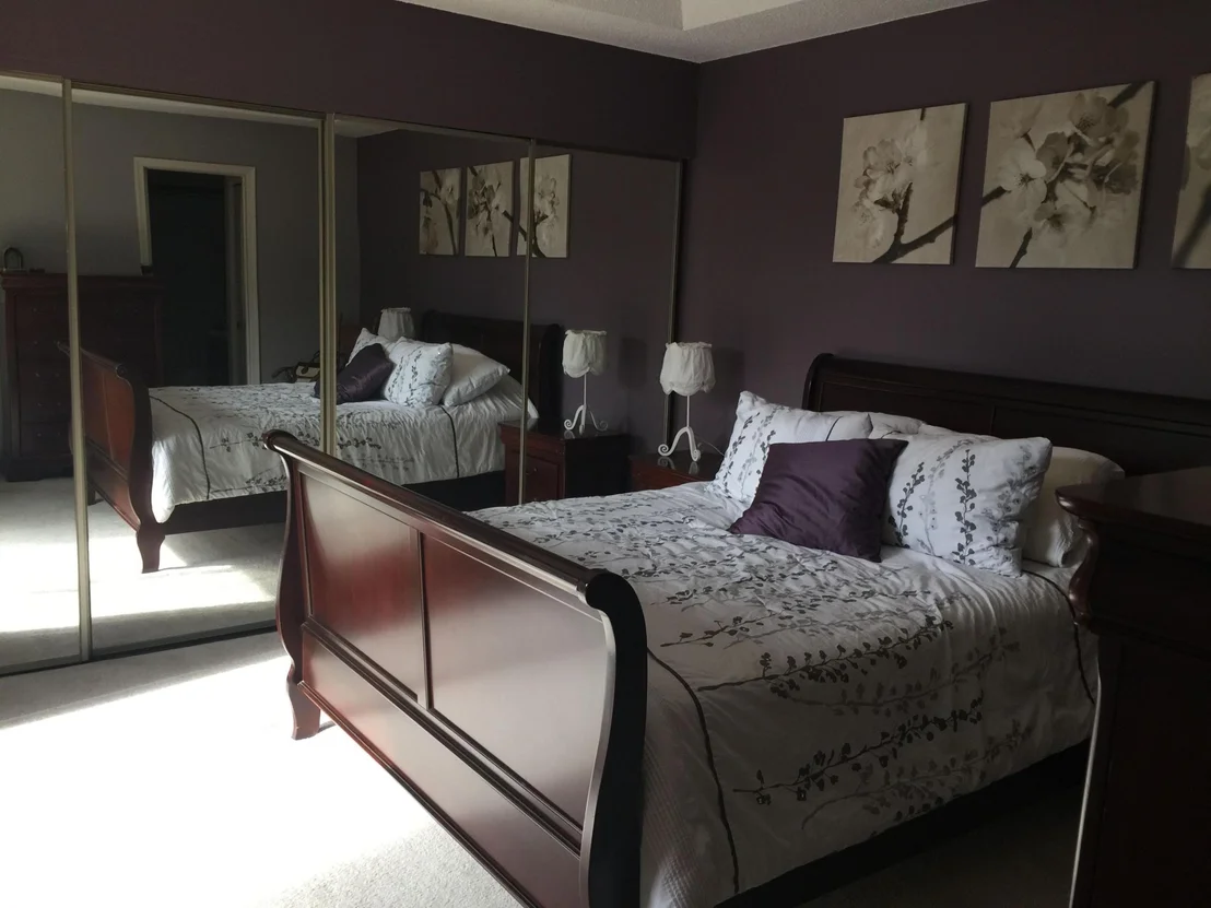 Photo of Unit B at 5 Atrium Circle