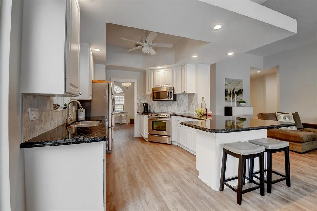 Photo of 4802 Orchard Lane