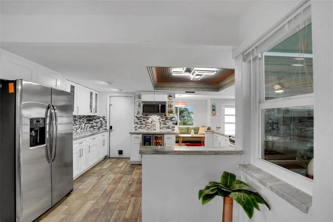 Photo of 6972 NW 5th Place