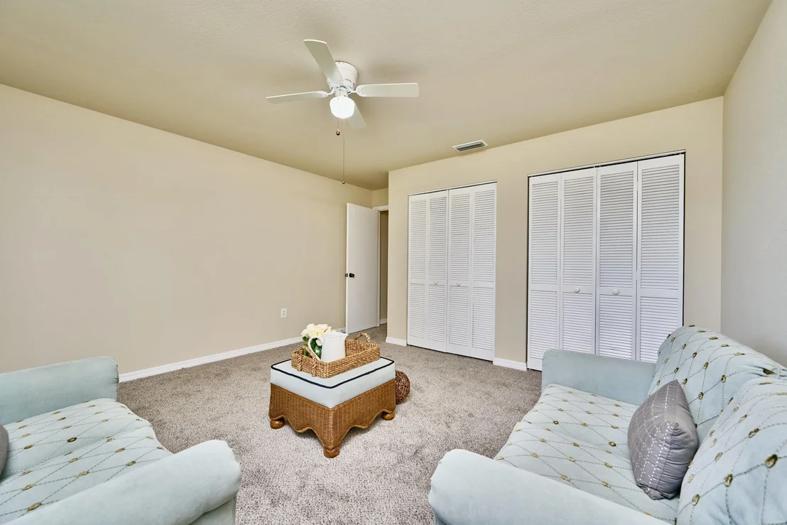 Photo of 415 Mac Lane