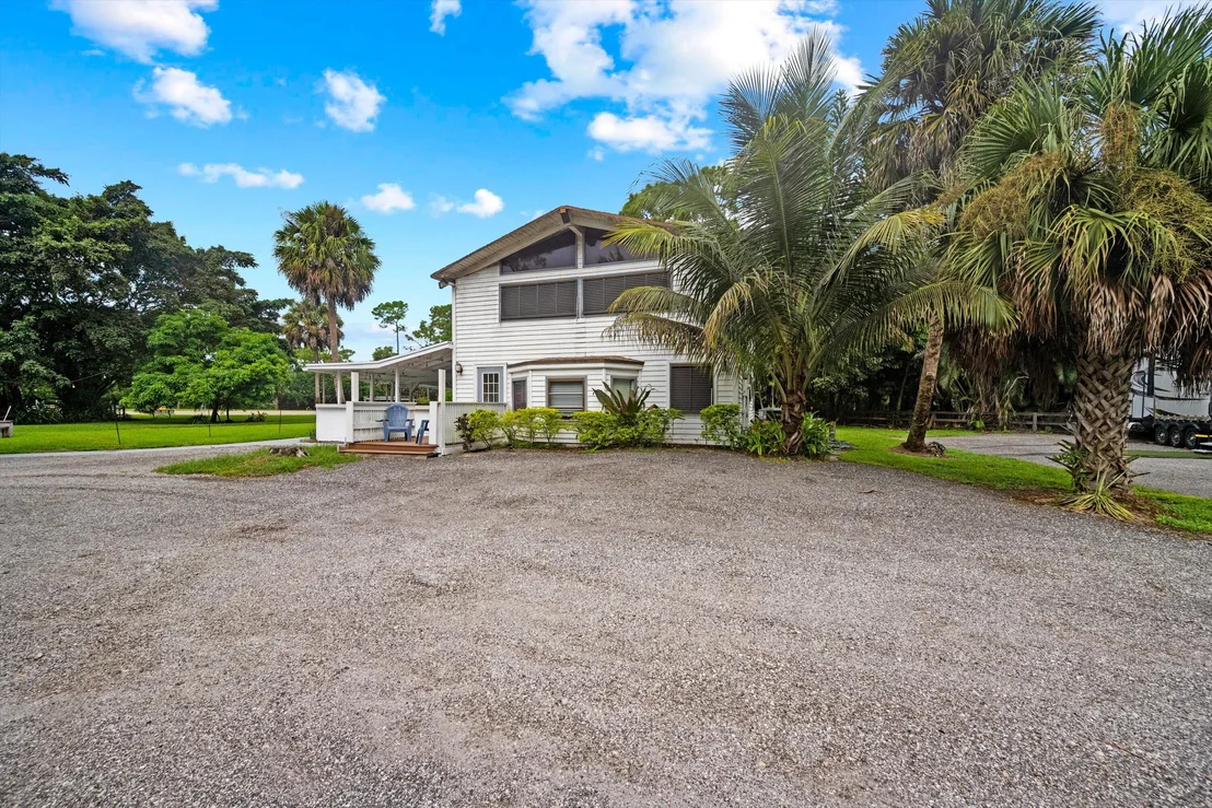 Photo of 2915 Doe Trail
