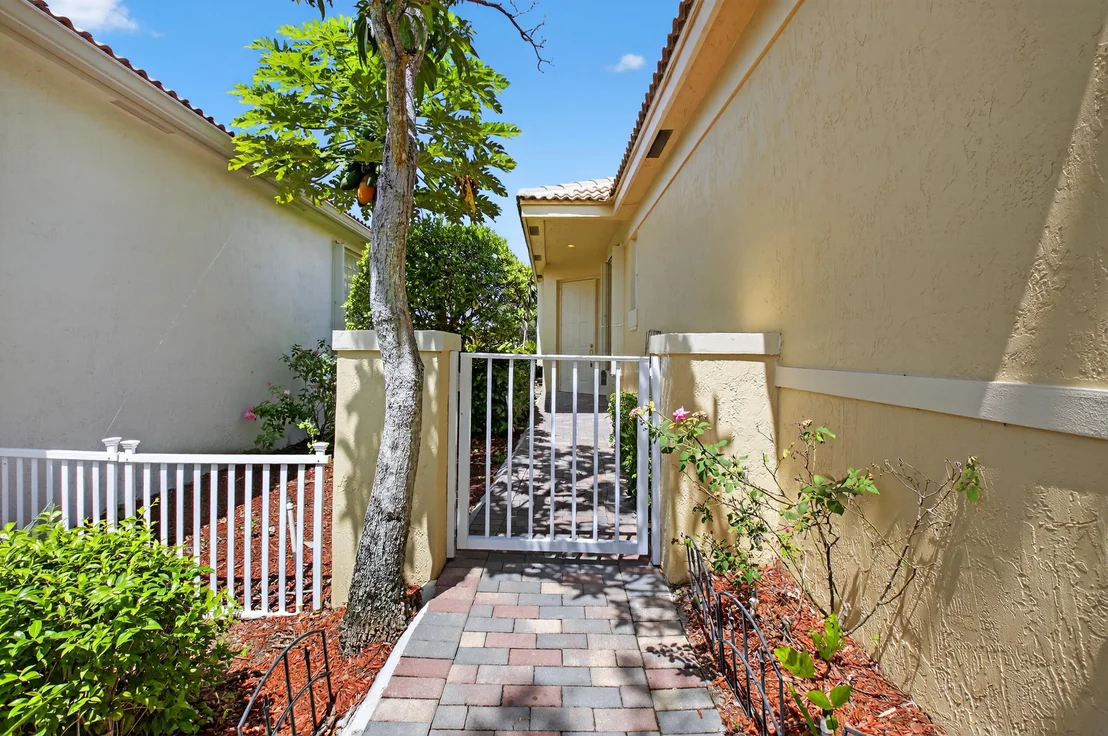 Photo of 7297 Cataluna Circle