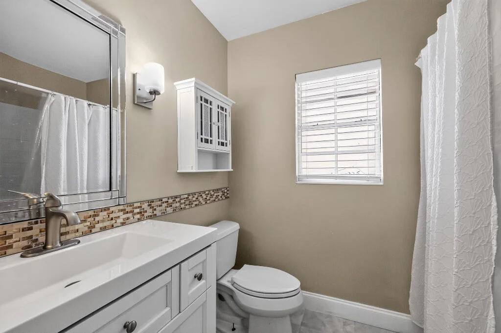 Photo of 922 OPAL Terrace