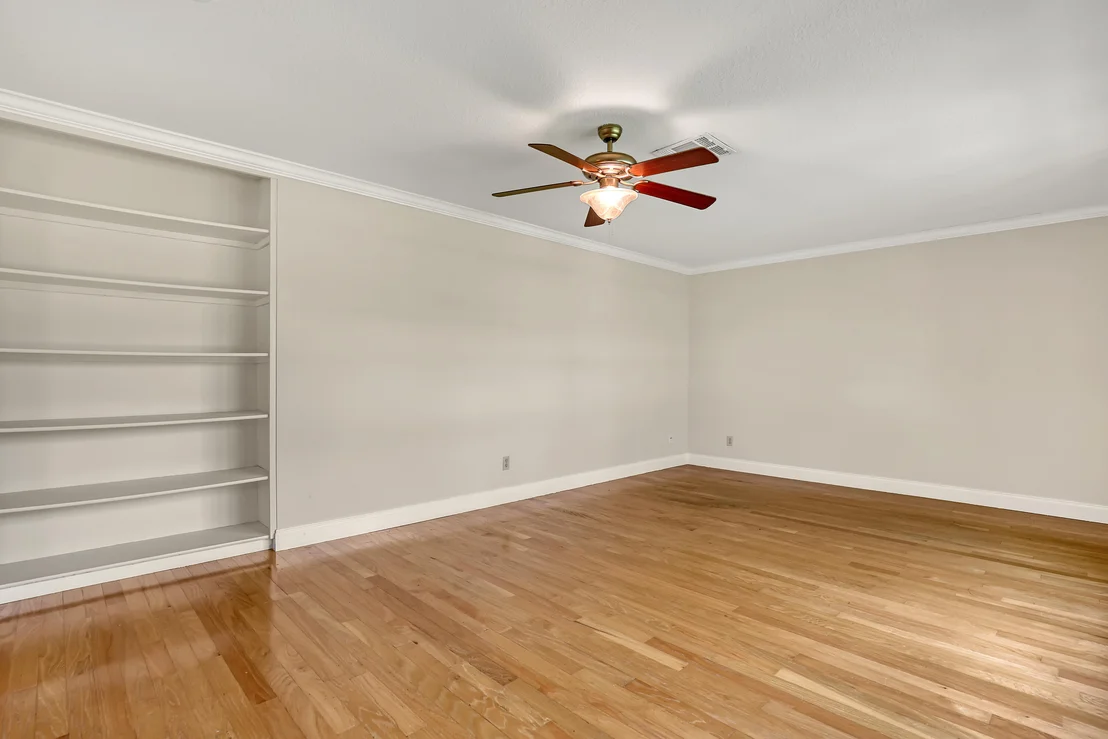 Photo of 2288 Windsor Road