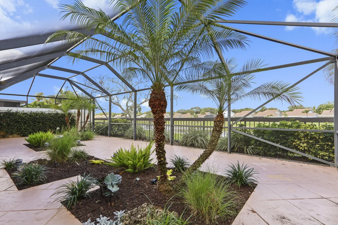 Photo of 232 E River Park Drive