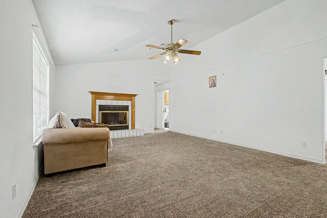 Photo of 7327 Glidden Lane