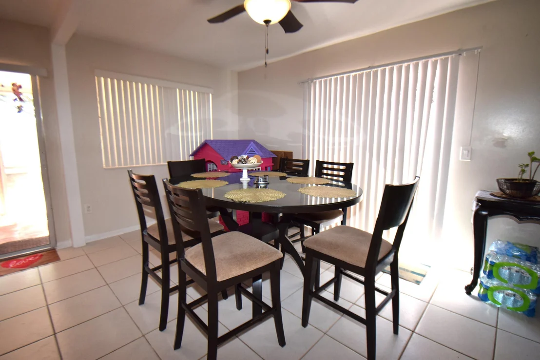 Photo of 4734 Lakeside Circle