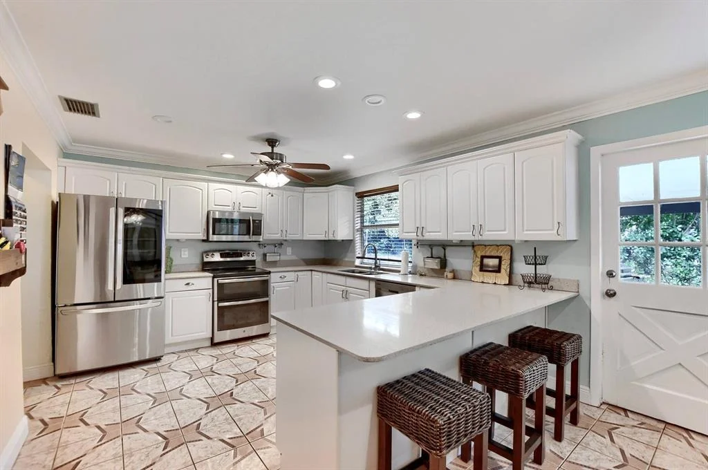 Photo of 110 W Rubber Tree Drive