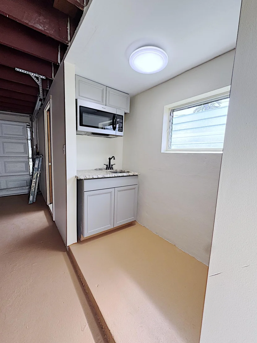 Photo of 222 SE 2nd Terrace