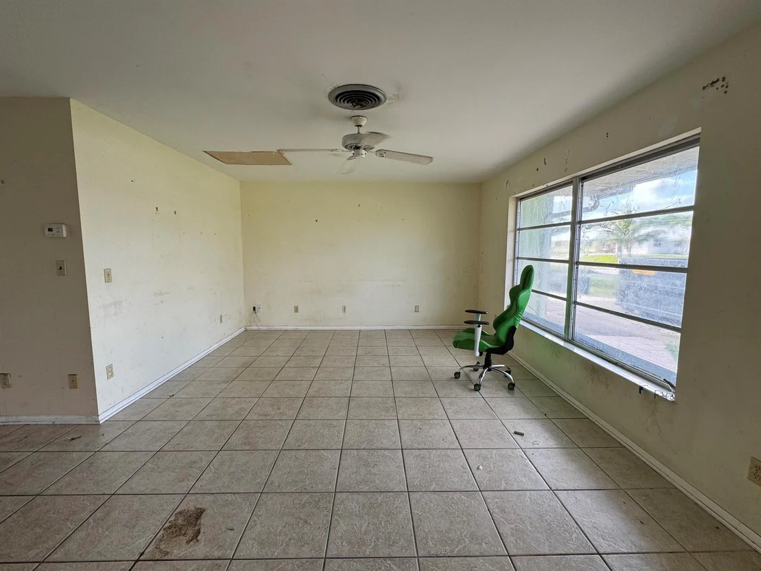 Photo of 4379 SE Bayshore Terrace