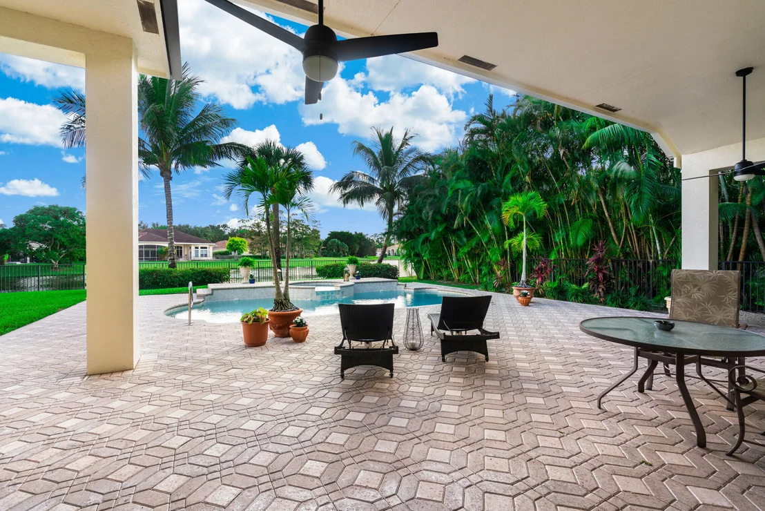 Photo of 17223 Gulf Pine Circle