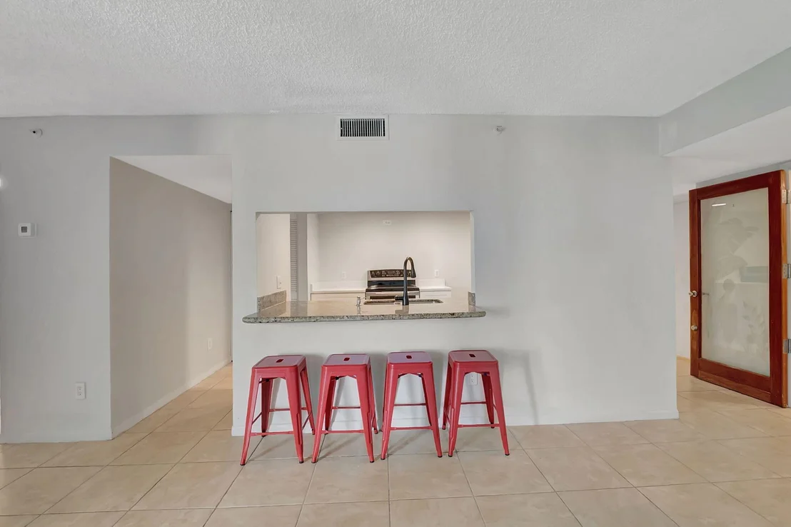 Photo of Unit F109 at 950 Lavers Circle