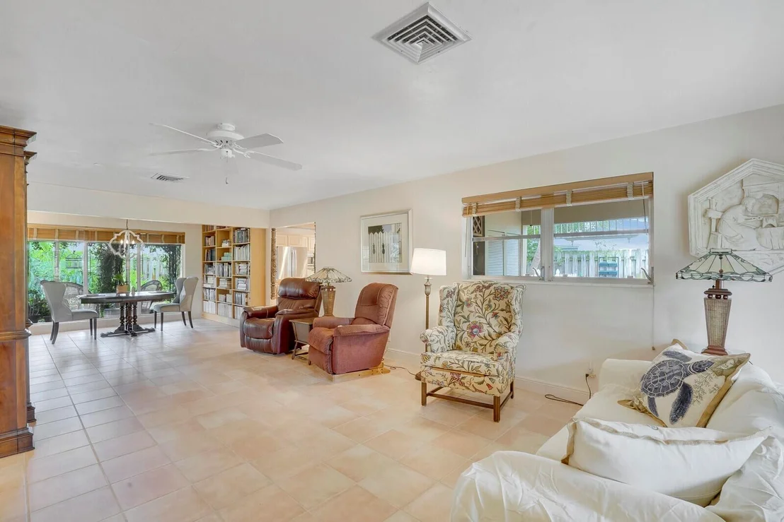 Photo of 450 Dover Road