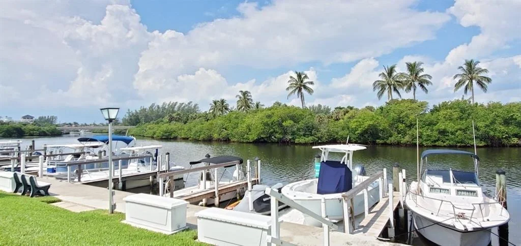 Photo of Unit 23 at 400 N Highway A1a
