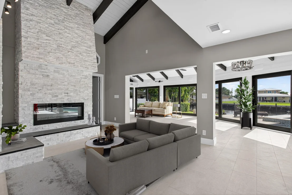 Photo of 491 SE 15th Avenue