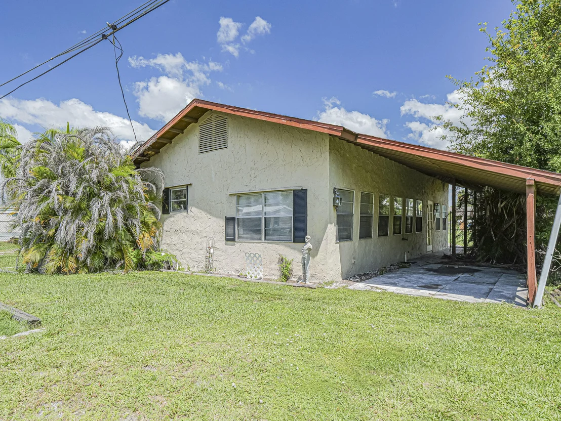 Photo of 1040 Lissie Lane