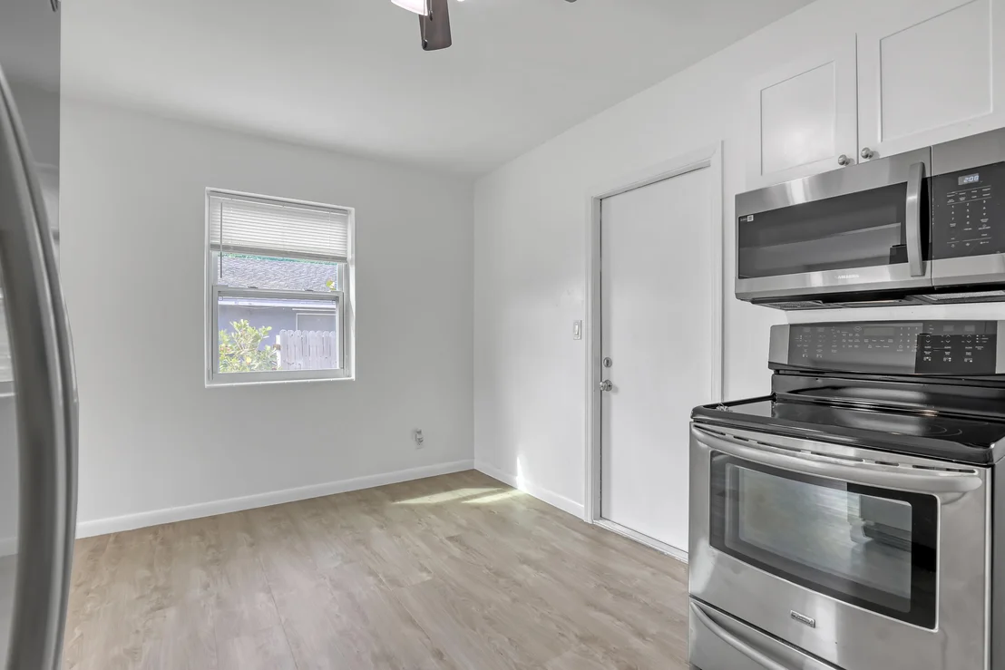 Photo of 247 Silver Beach Road