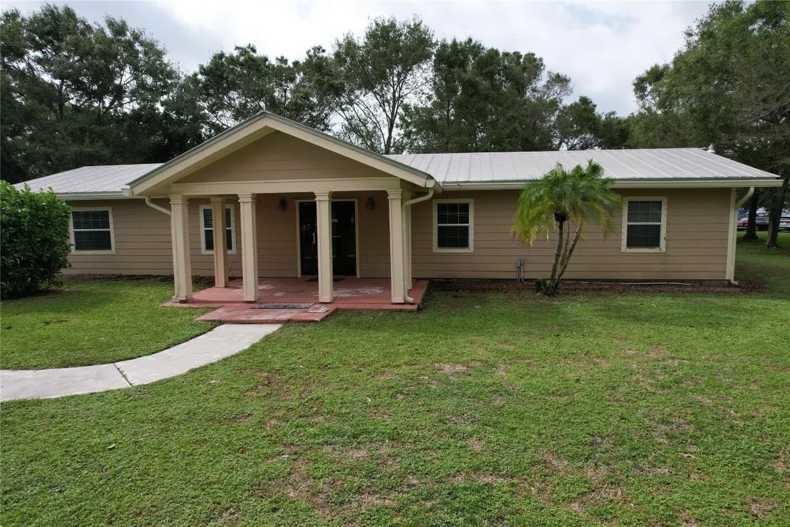 Photo of 12101 Orange Avenue