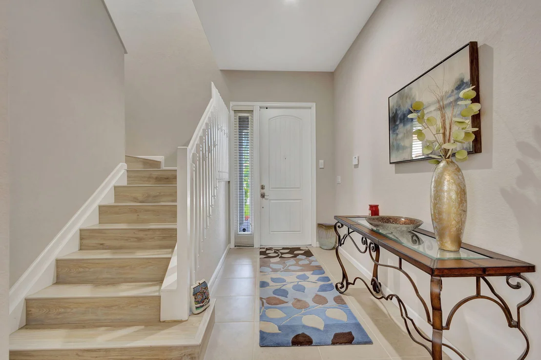Photo of 6873 Langdon Way
