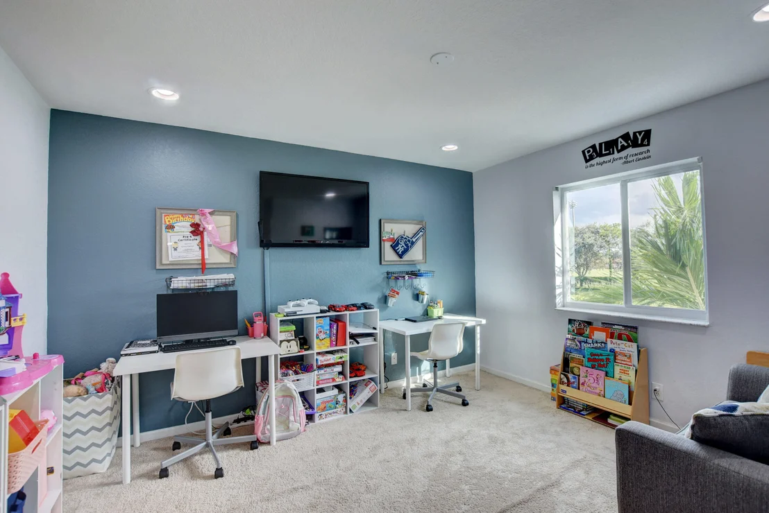 Photo of 6176 Spring Isles Boulevard