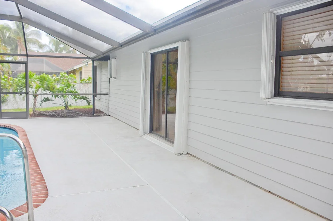 Photo of 6053 Foster Street