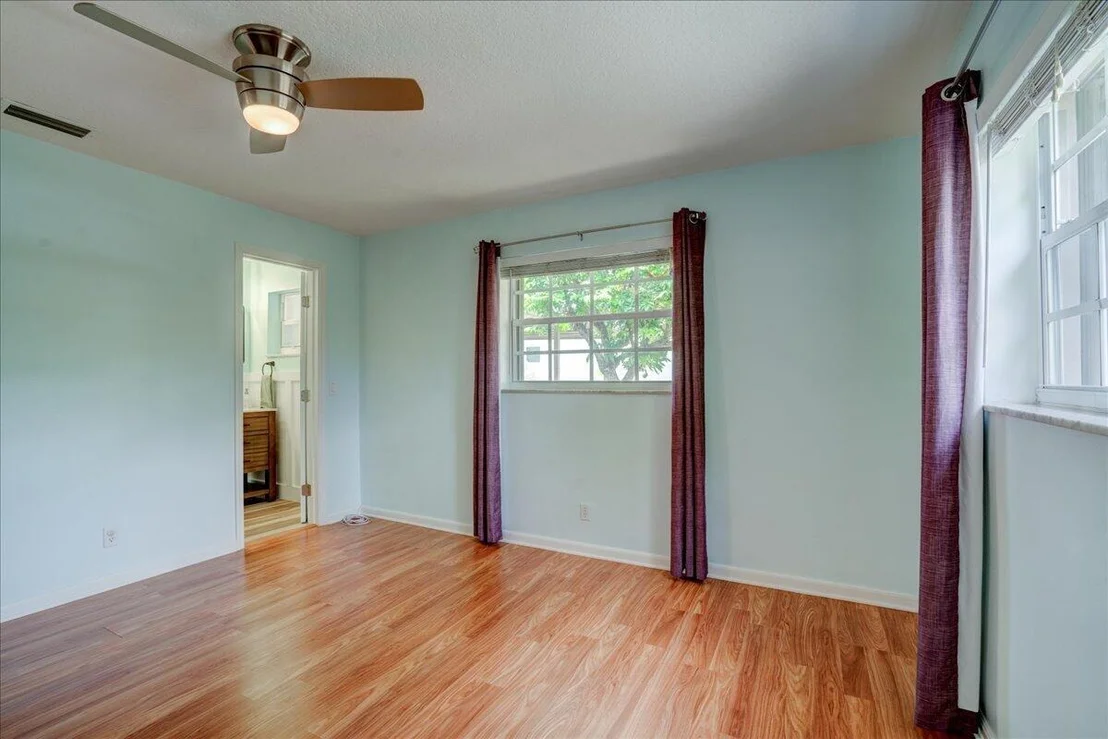 Photo of 39 SE 9th Avenue