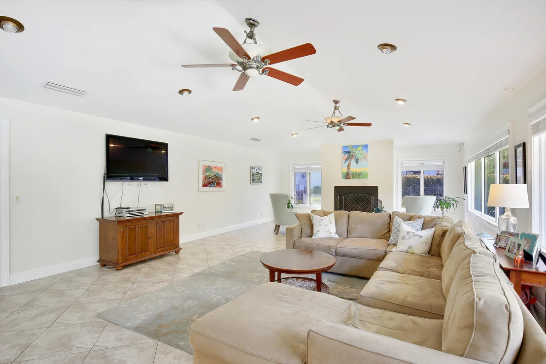 Photo of 10539 Pine Tree Terrace