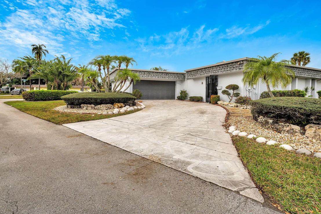 Photo of 5106 Yellow Pine Lane