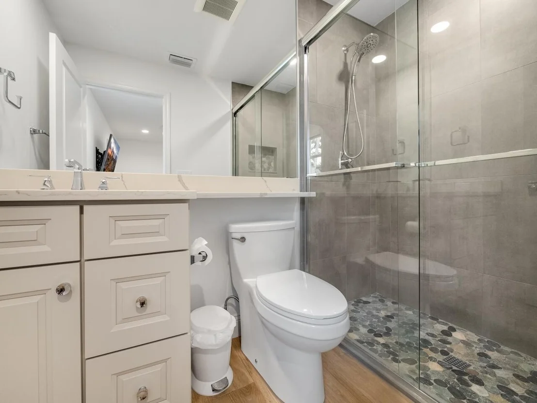 Photo of 118 Lands End Way