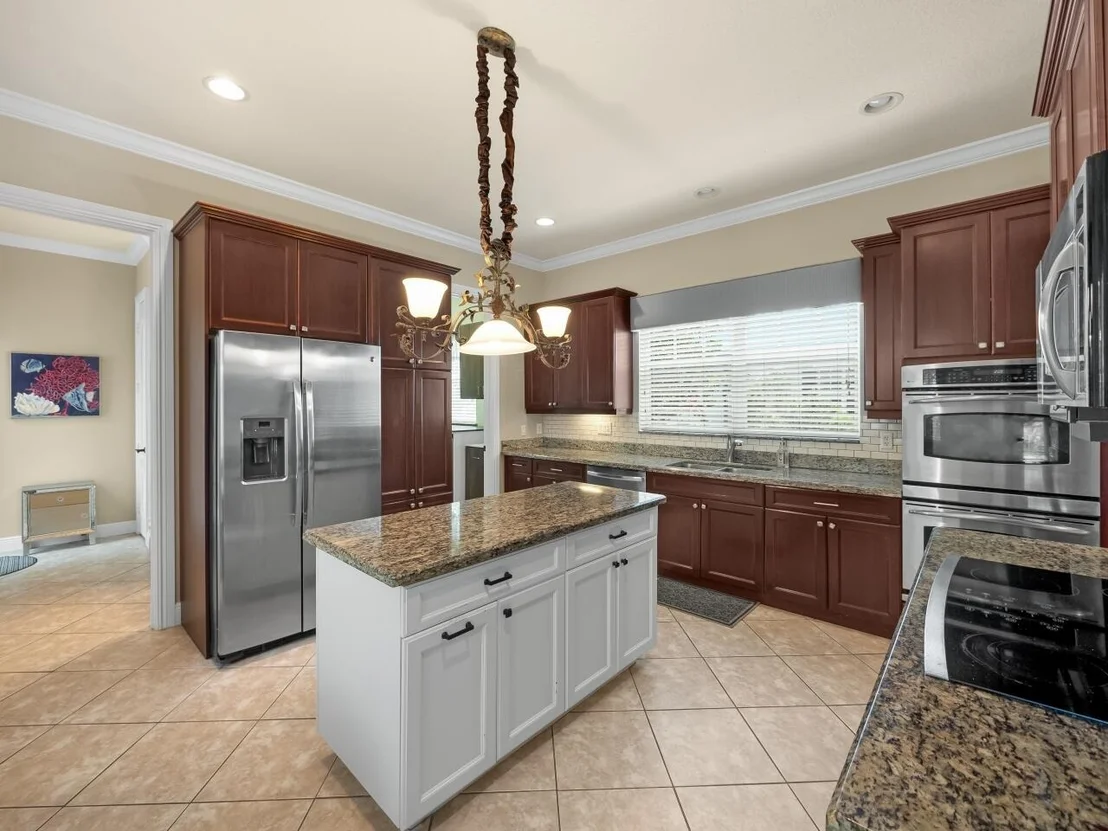 Photo of 206 Botanica Drive